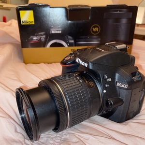 Nikon camera + additional lenses